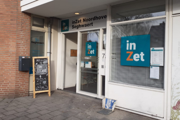 Zoetermeer Petuniatuin: Wijkontbijt en (Duo) Fietsen met de Ouderenadviseur